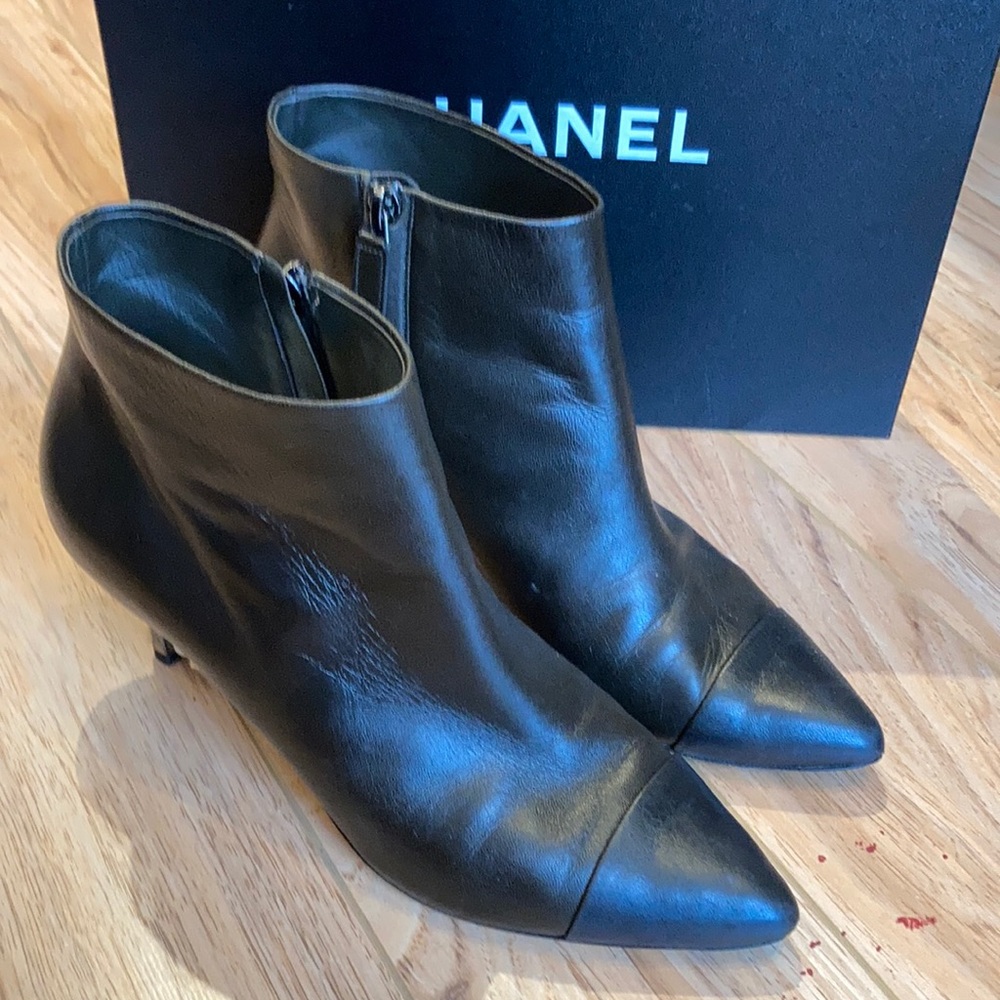 Chanel ankle boots - Picture 1 of 6